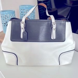 Oversized white and black Coach Leather shoulder bag